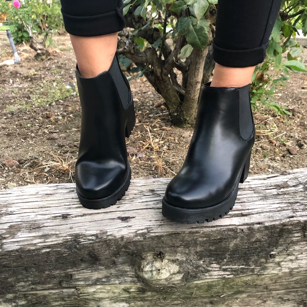 WOMEN BOOTIES chunky heel - Picture 2 of 8